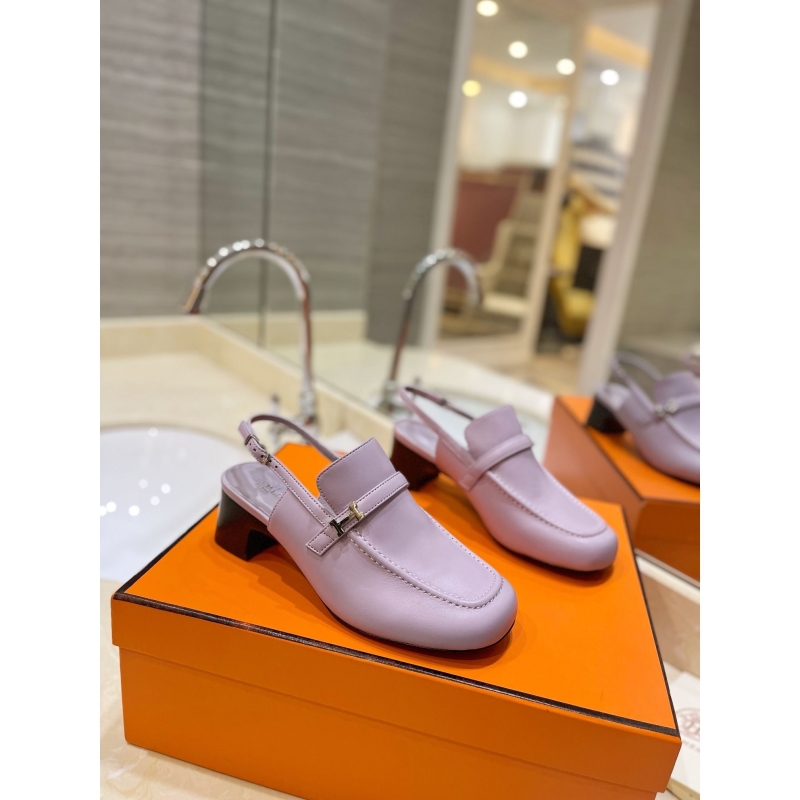 H**mes slippers